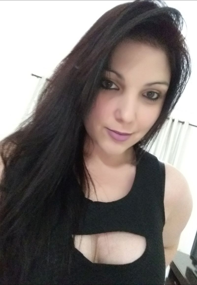 Leila, 38
