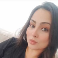 Vivian, 39