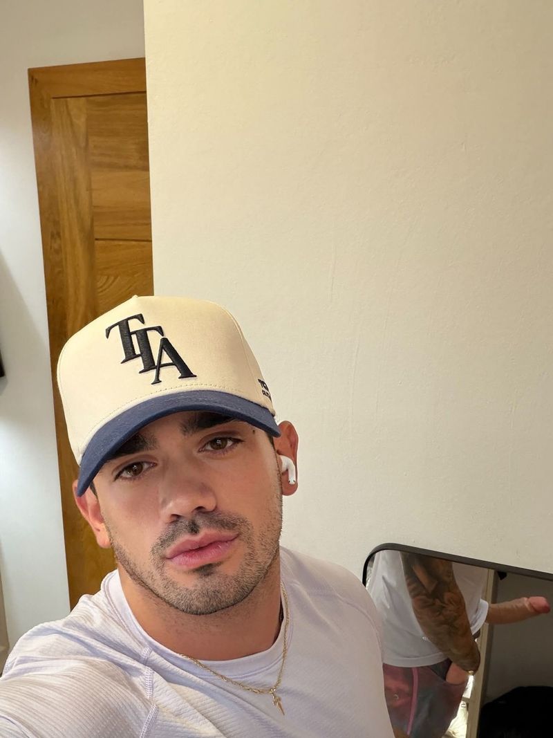 Pila, 25