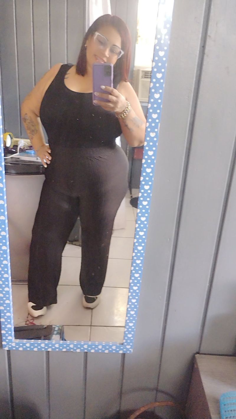 Marie, 43