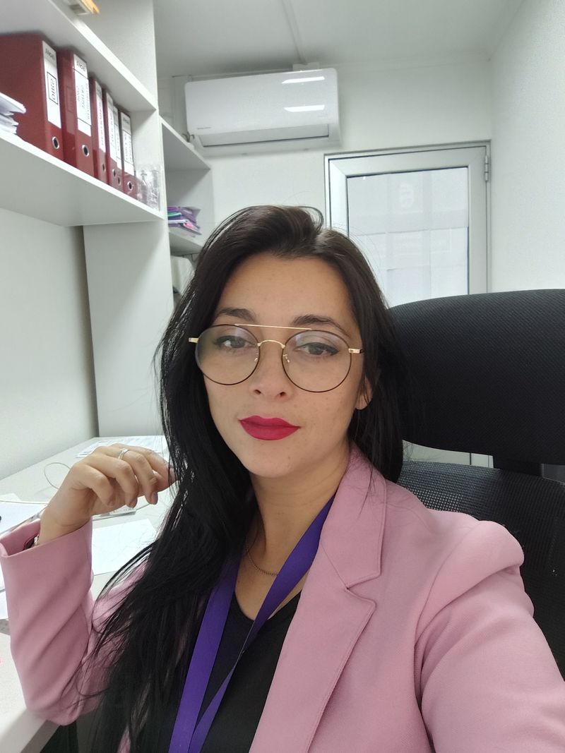 Vero, 44