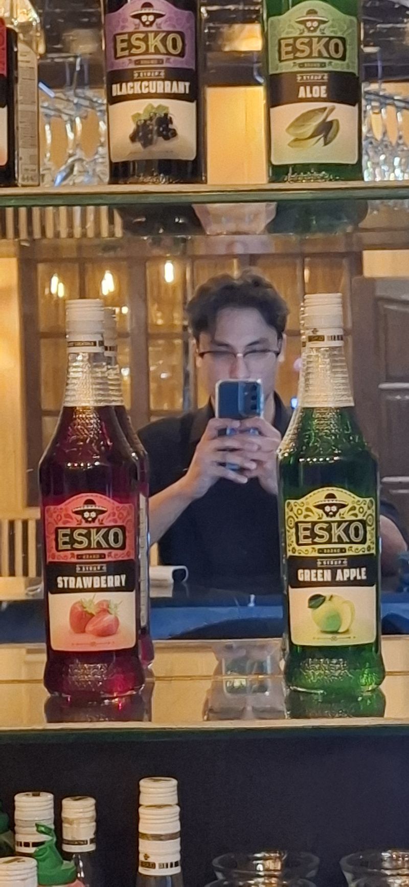 Maksat, 22