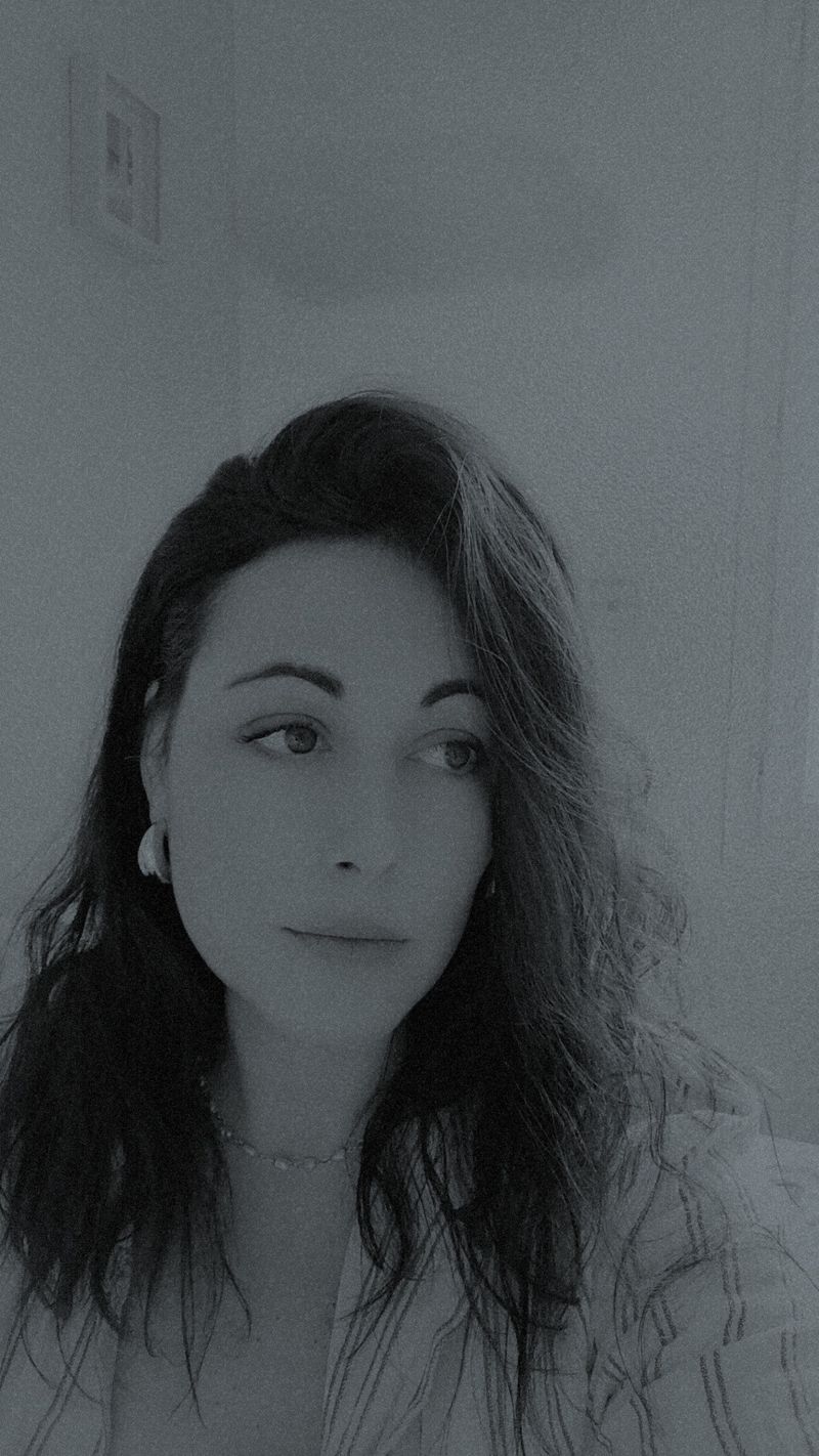 Julia, 40