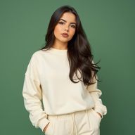 Maiane, 27