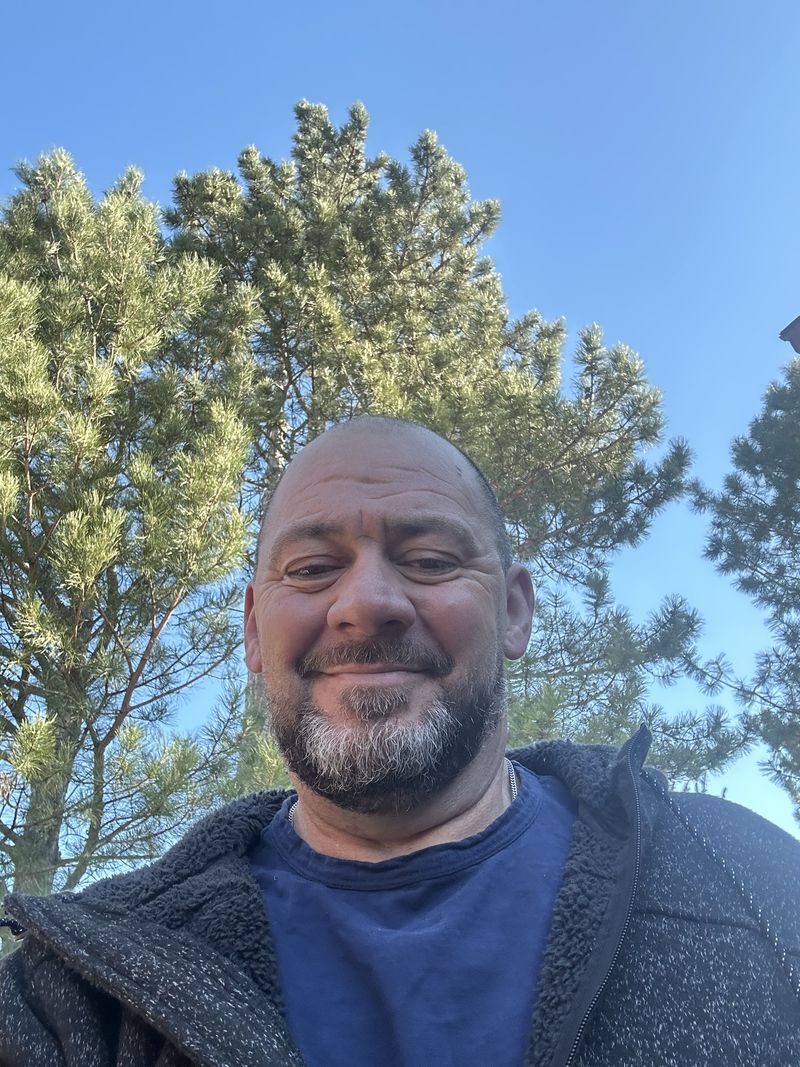 Andres, 53