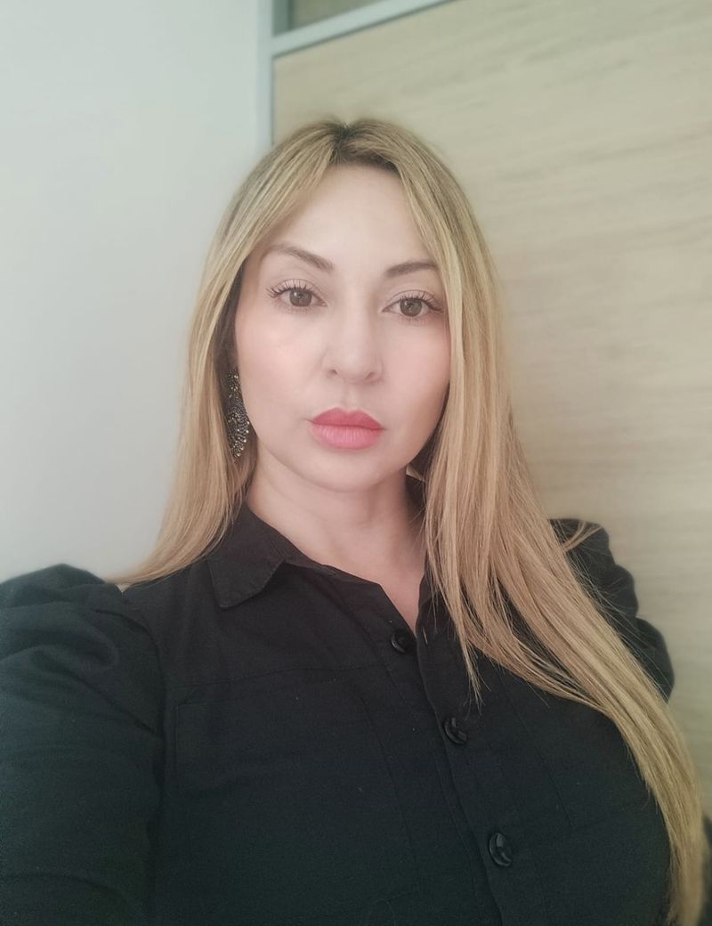 Erica, 46