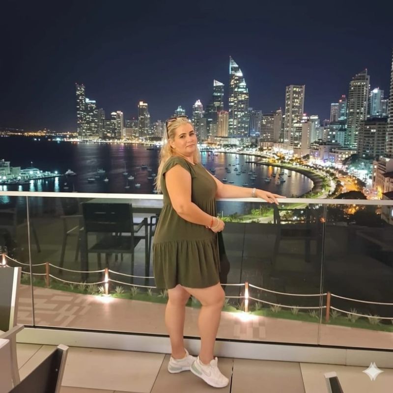 Misleydi, 47