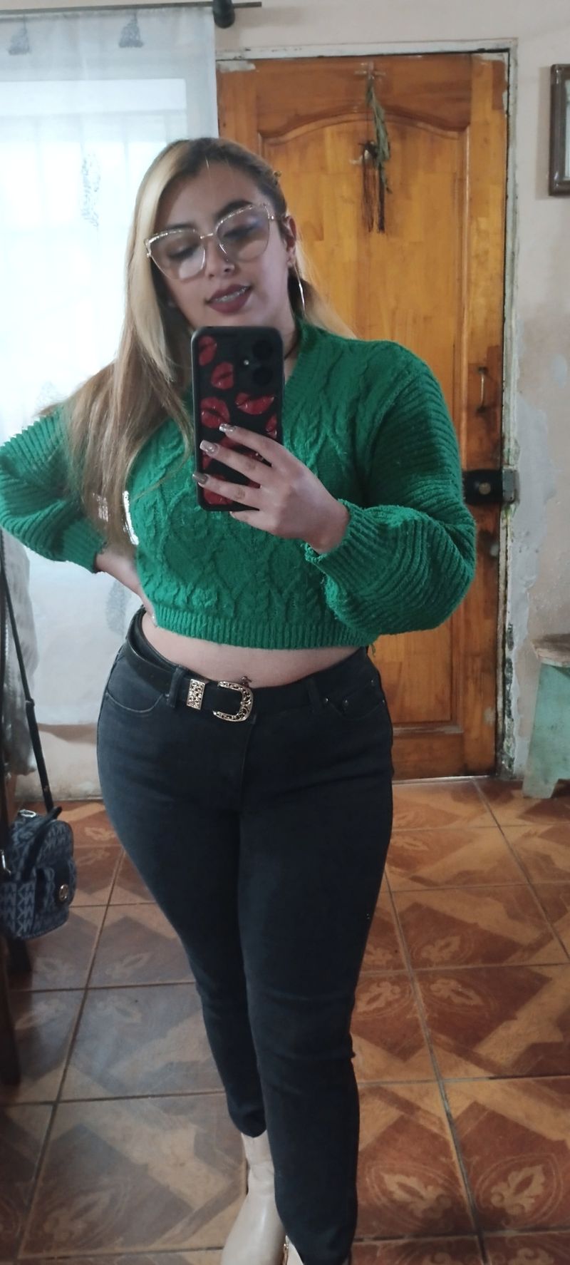 Catita, 23