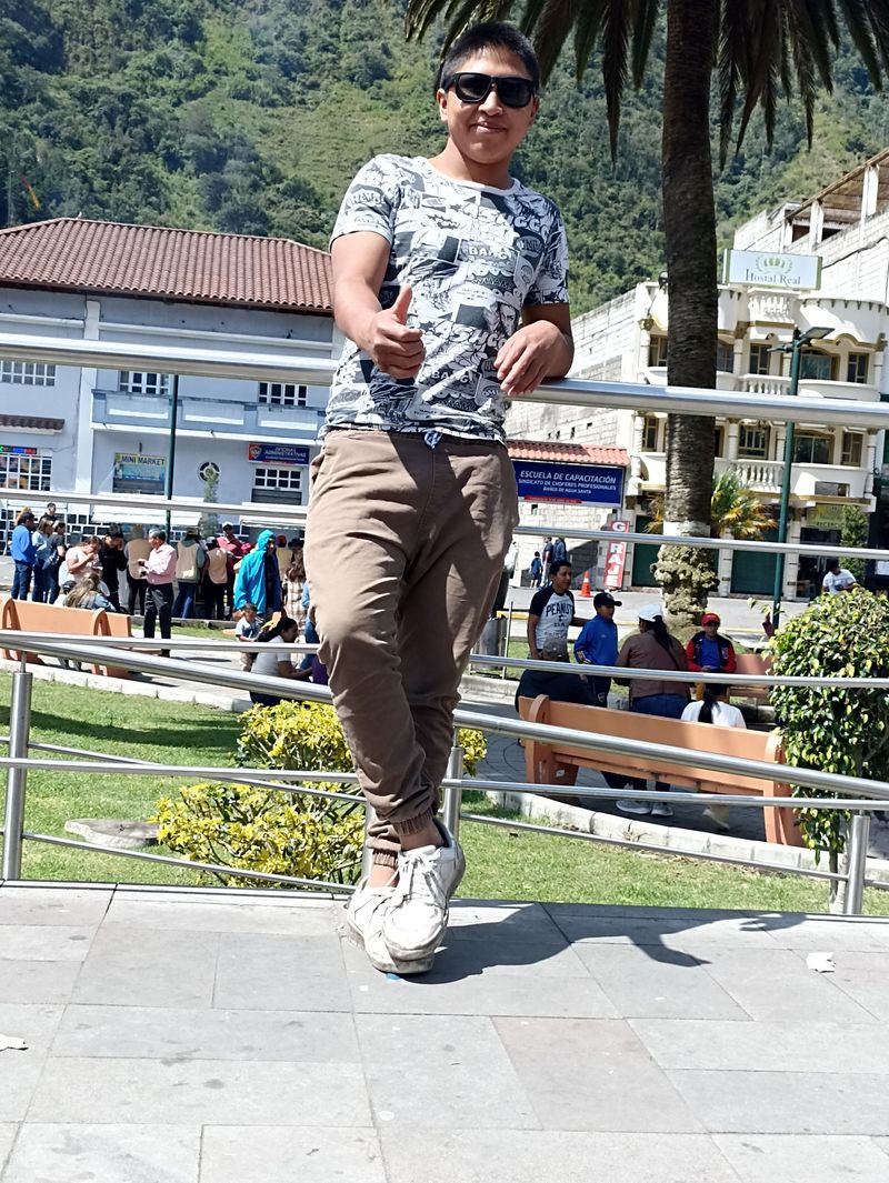 Richar, 18