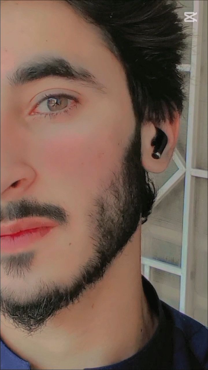 Ahmad, 20