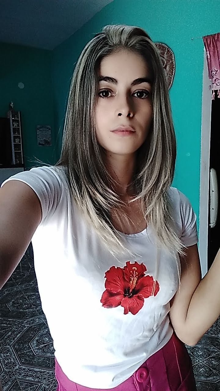 Naty, 29
