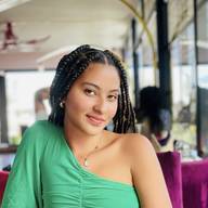 Nadia Flavienne, 25