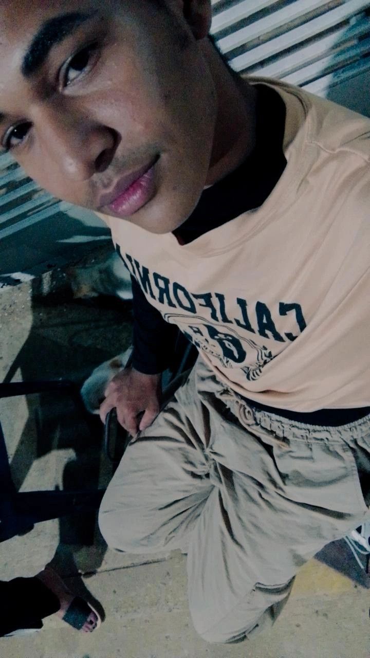Andre, 19