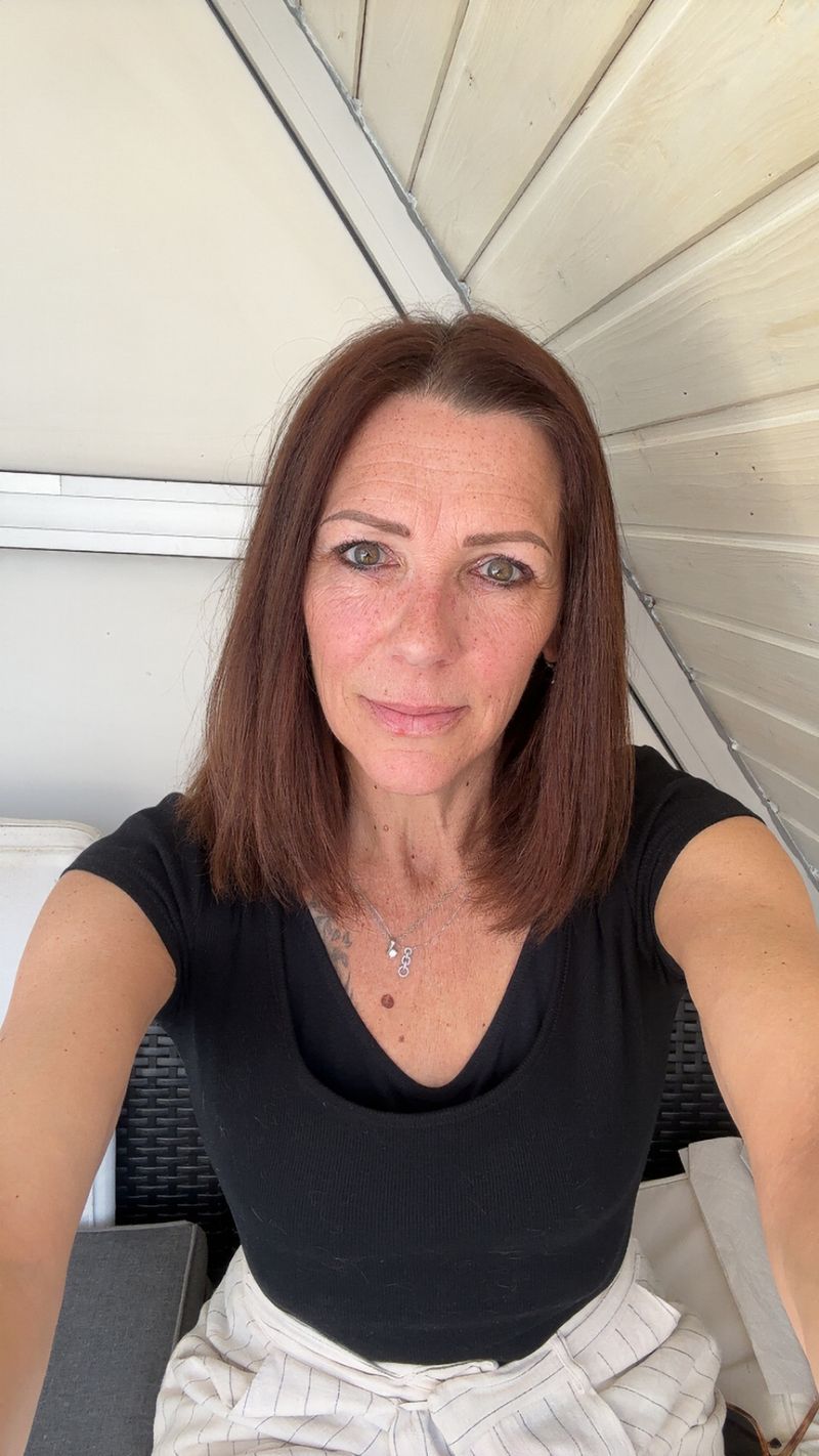 Cath, 53