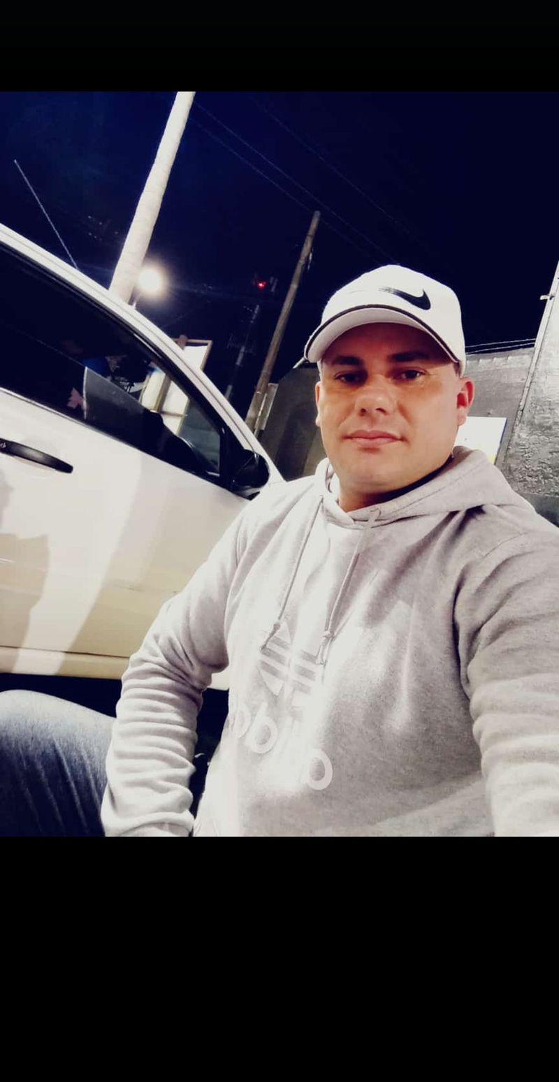 Gerardo, 41