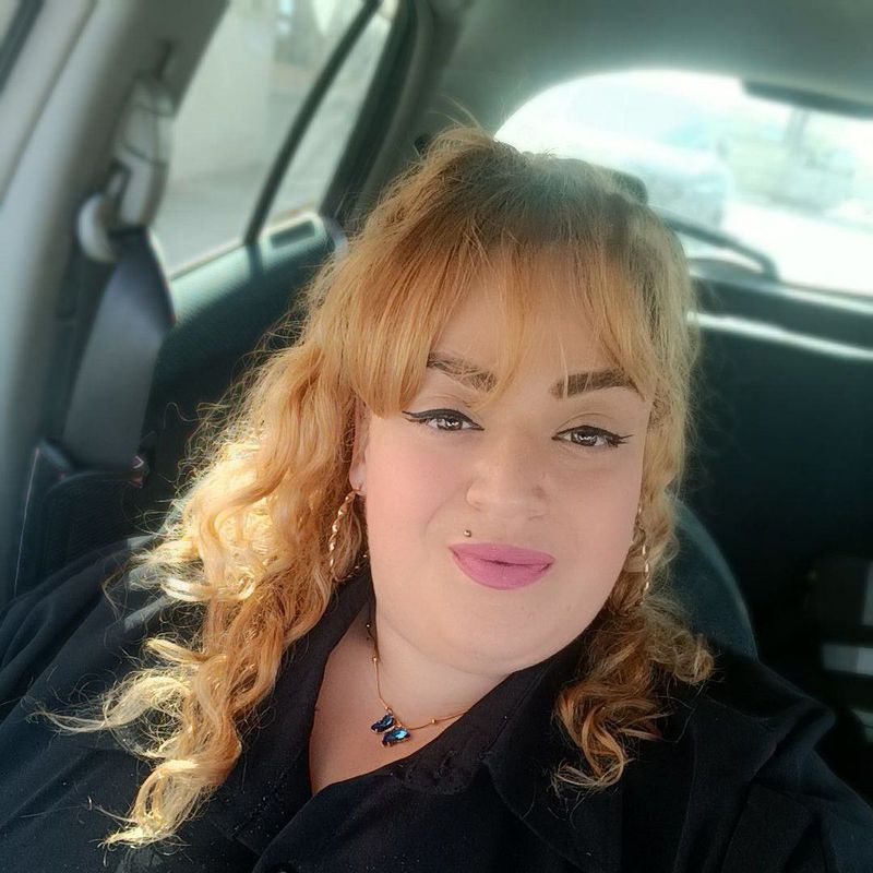 Mariah, 25