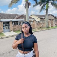 Ayanda, 23