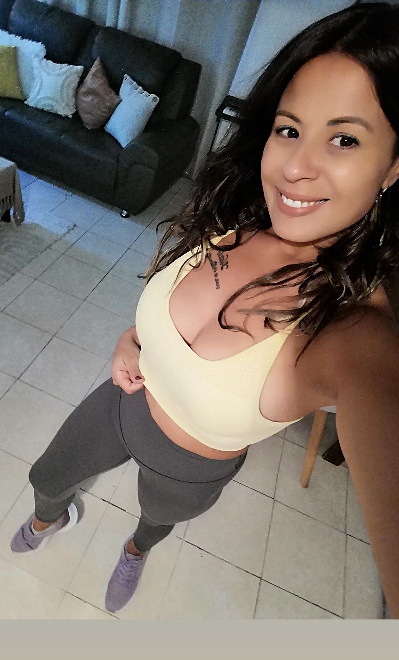 Anita, 38