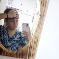 Lorenzo, 21