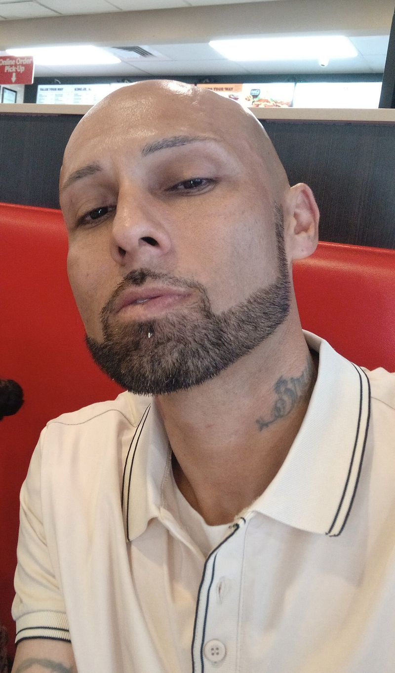 Rodolfo, 42