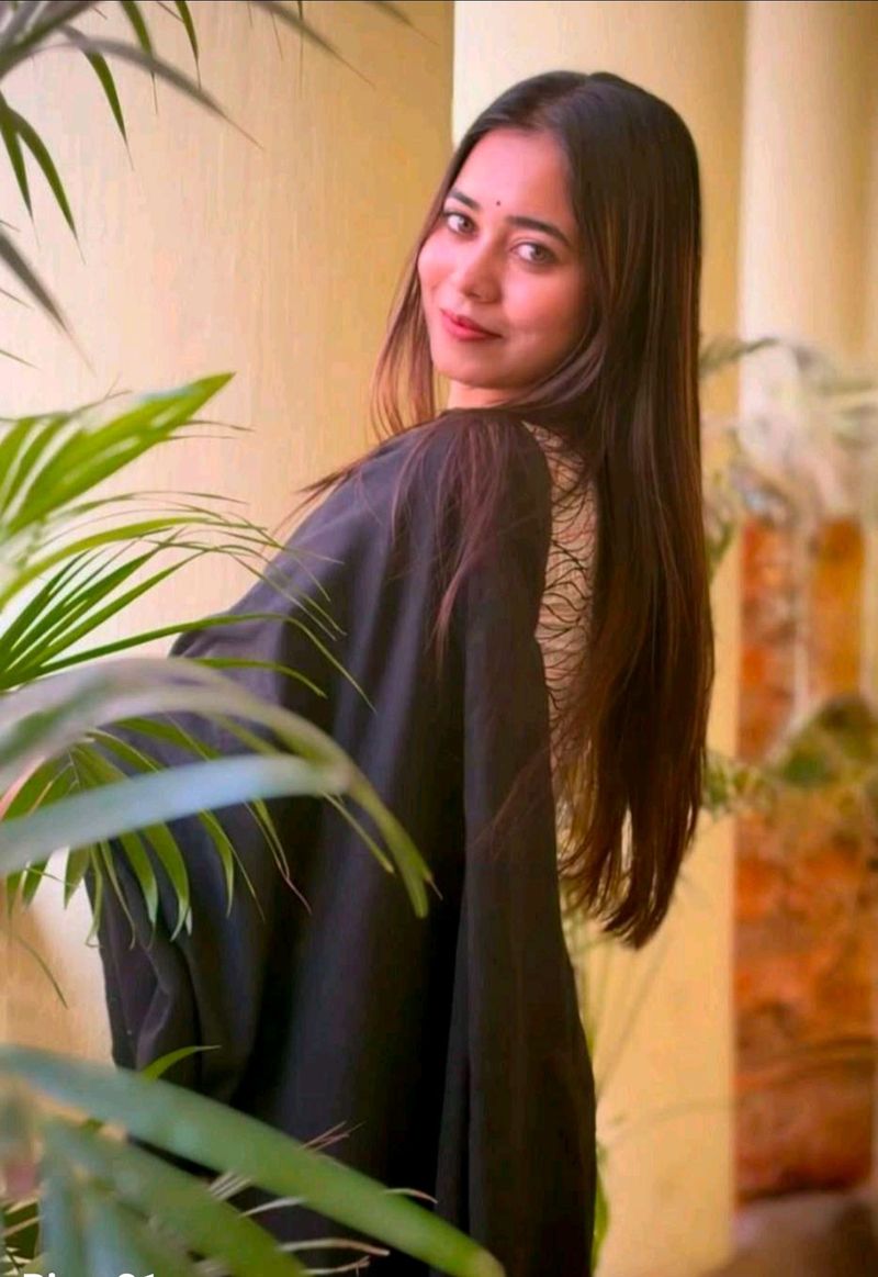 Jasmin, 34