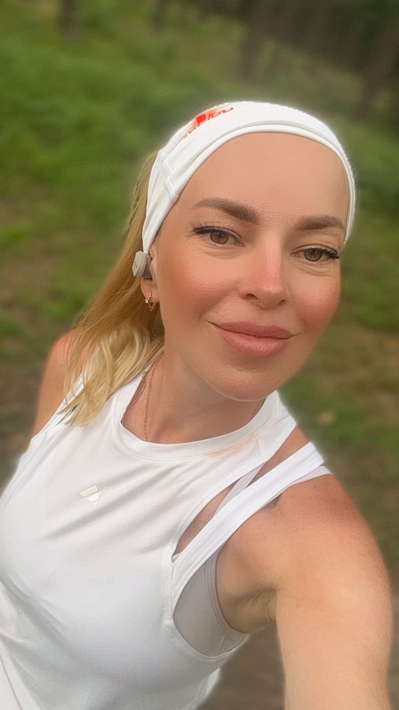 Євгенія, 45