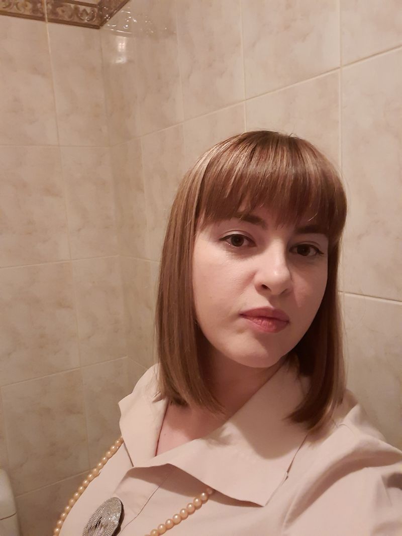 Олена, 29