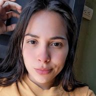Tati, 25