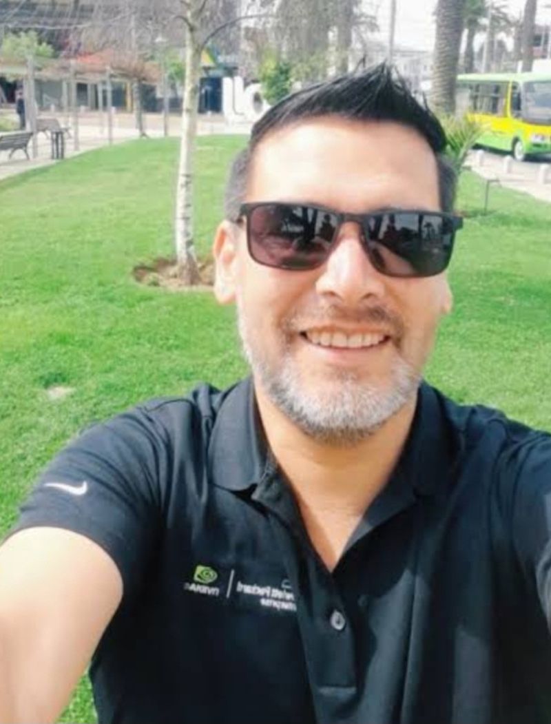 Hugo, 49