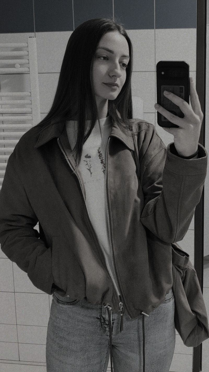 Paulina, 28