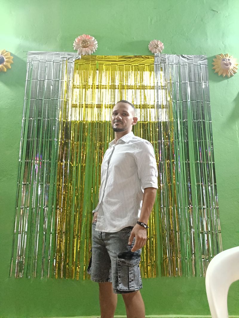 Will Godoy, 33
