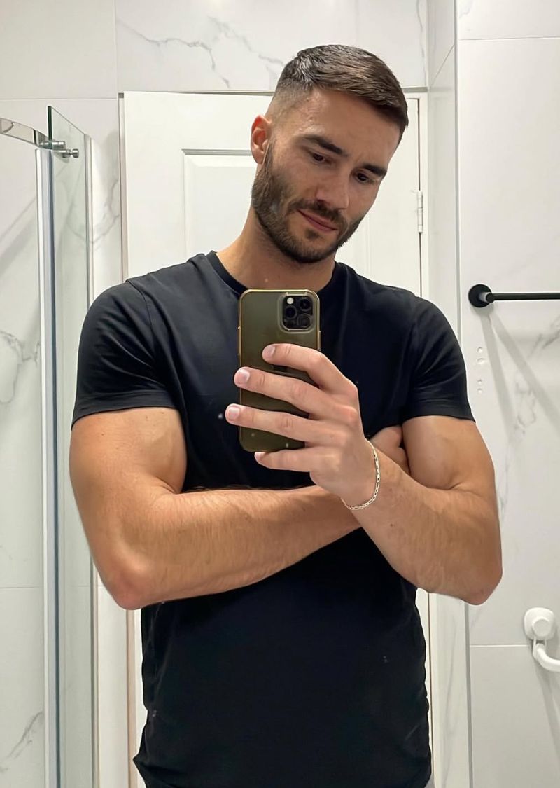 Maciek, 34