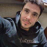 Gustavo, 36