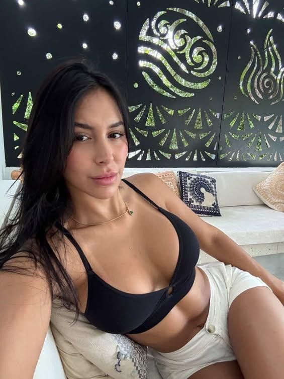 Briana, 28