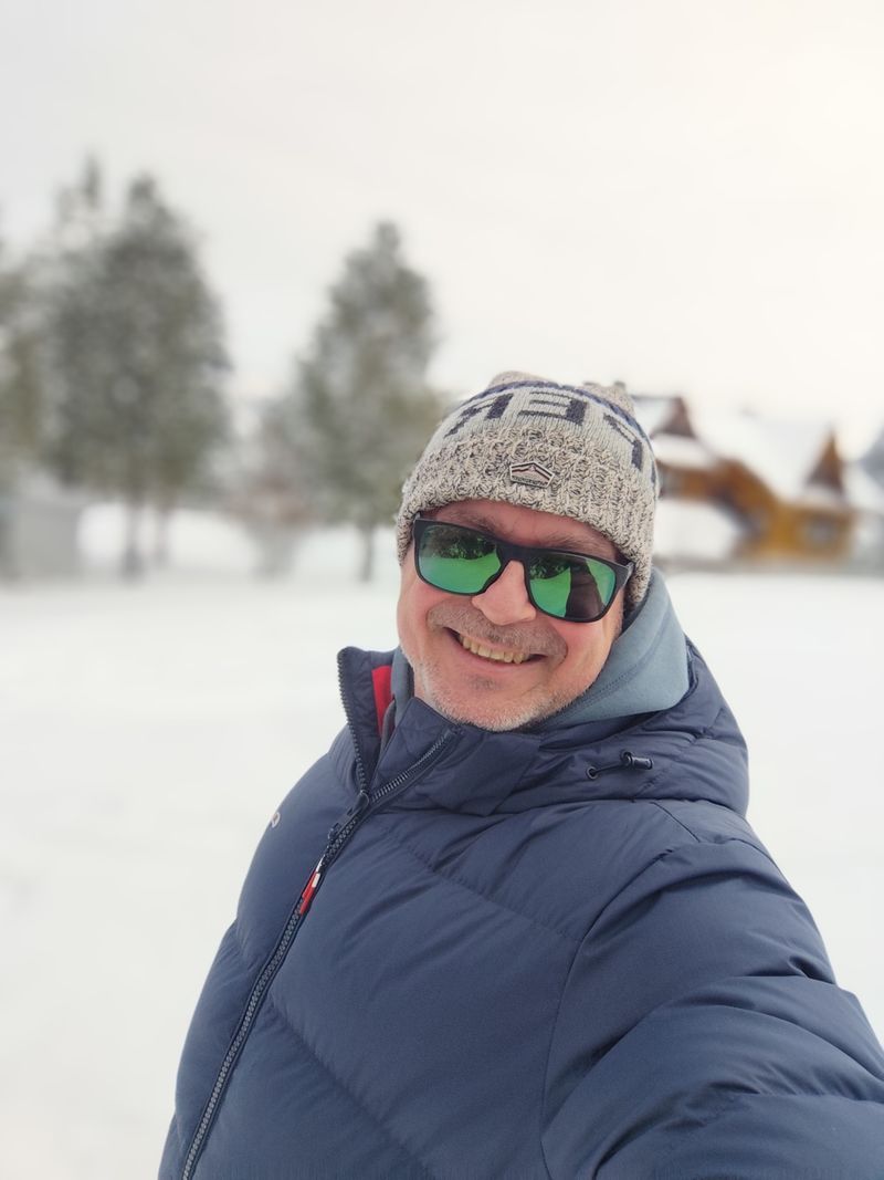Marek, 55