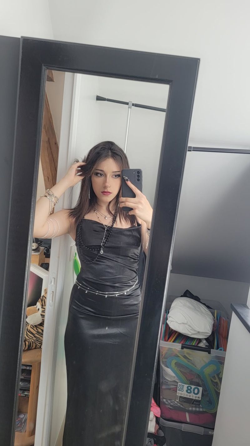 Cass, 18