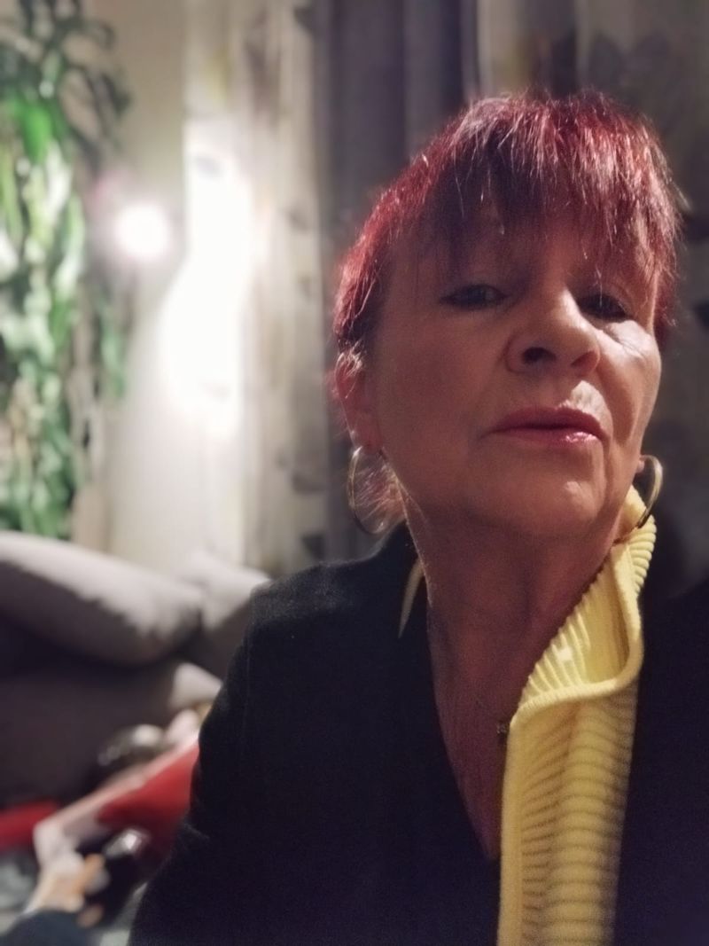 Lydie, 53
