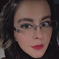 Adri, 33