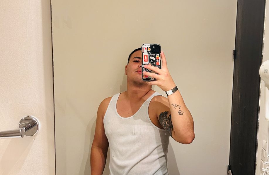 Francisco, 28