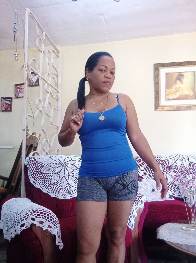 María, 44