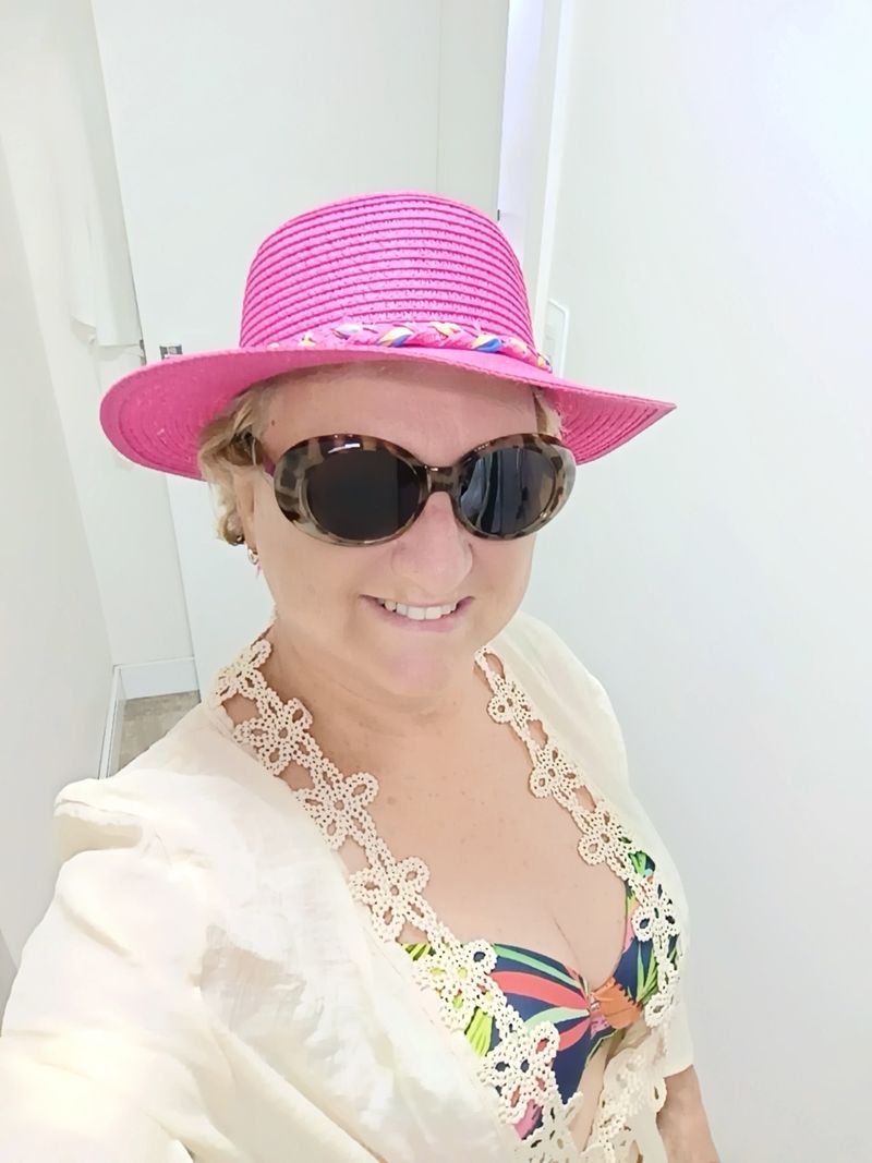 Neide Rafael, 63