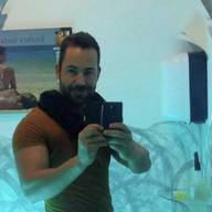 Alex, 43