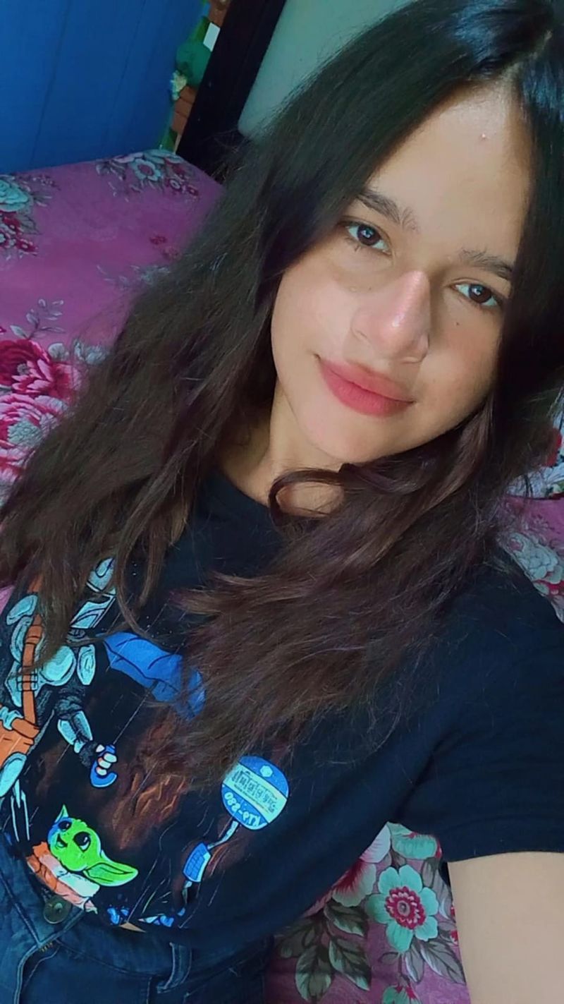 Belén Arevalos, 18
