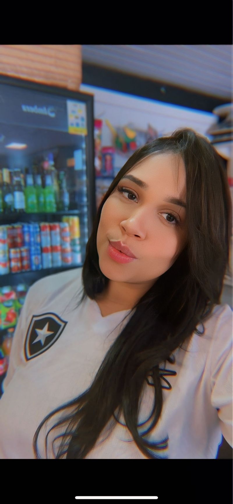Mykaelen, 28