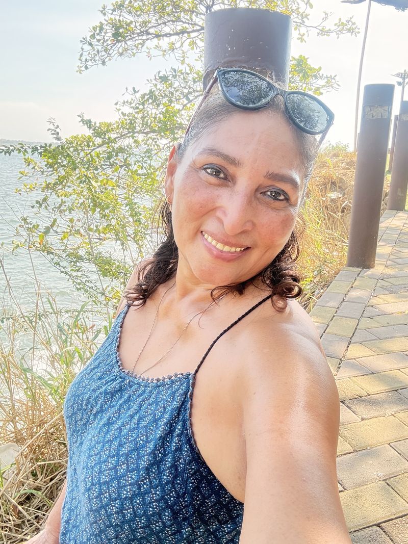 Mercedes Elena De La Cruz Sanchez, 52