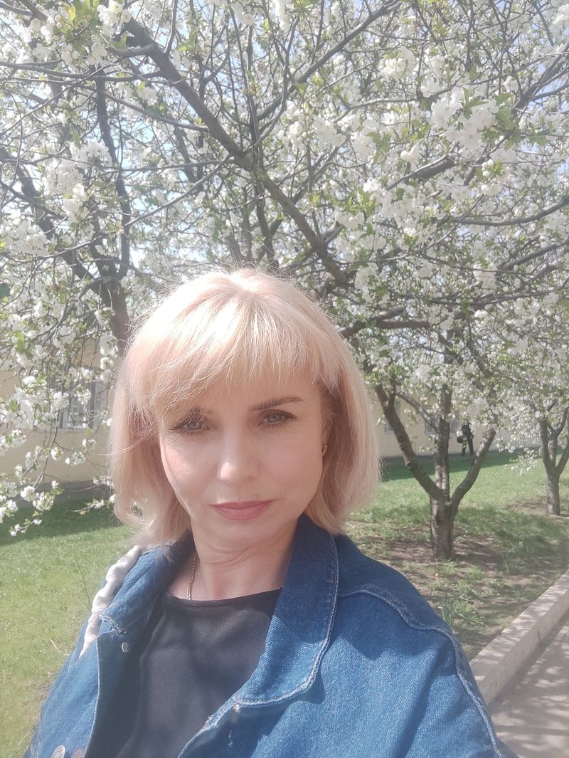 Виктория, 48