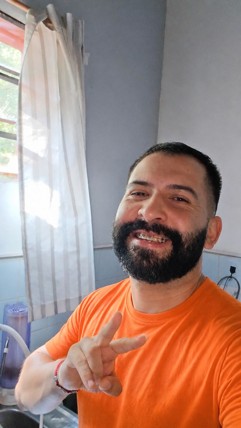 Jose Fernando, 34