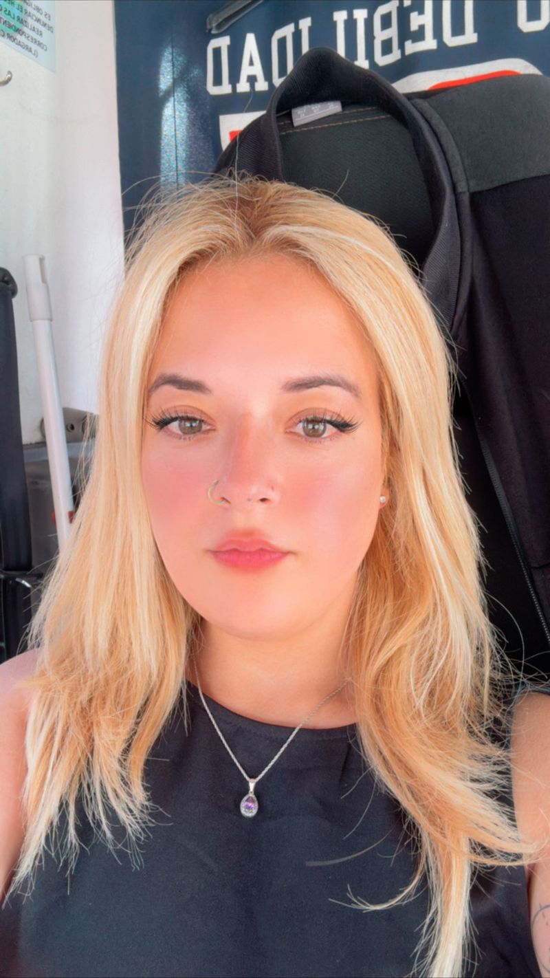 Agustina, 31