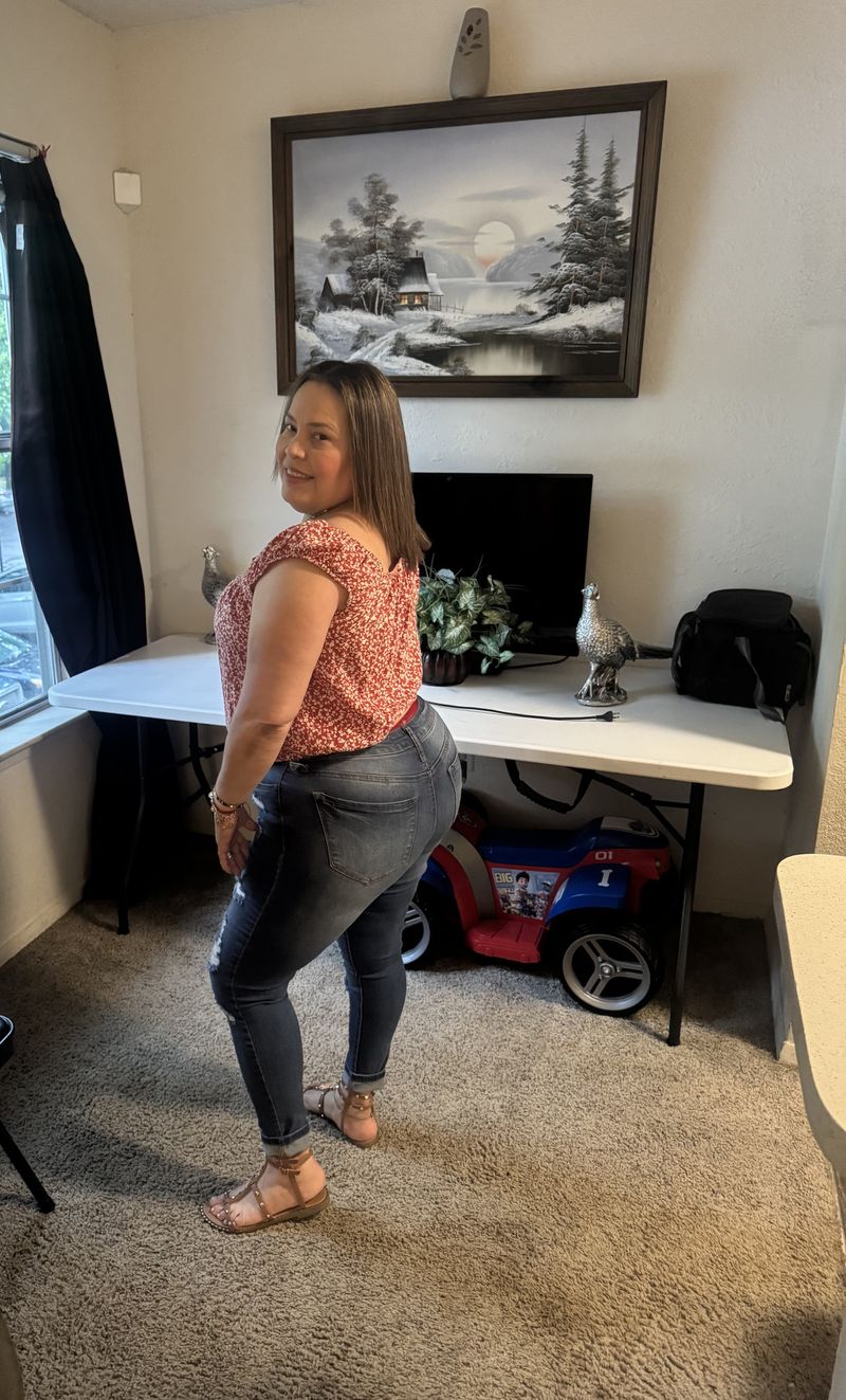 Lorena, 47
