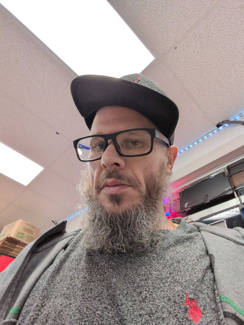 Jay, 39